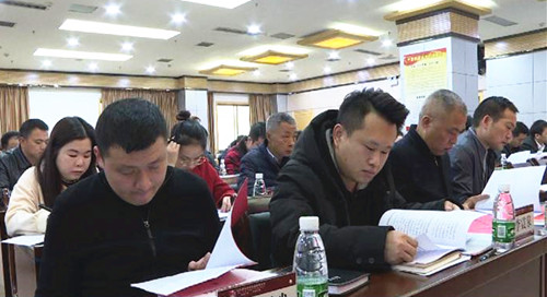 岳阳惠临投喻小平最新探秘，小巷中的美食瑰宝之旅