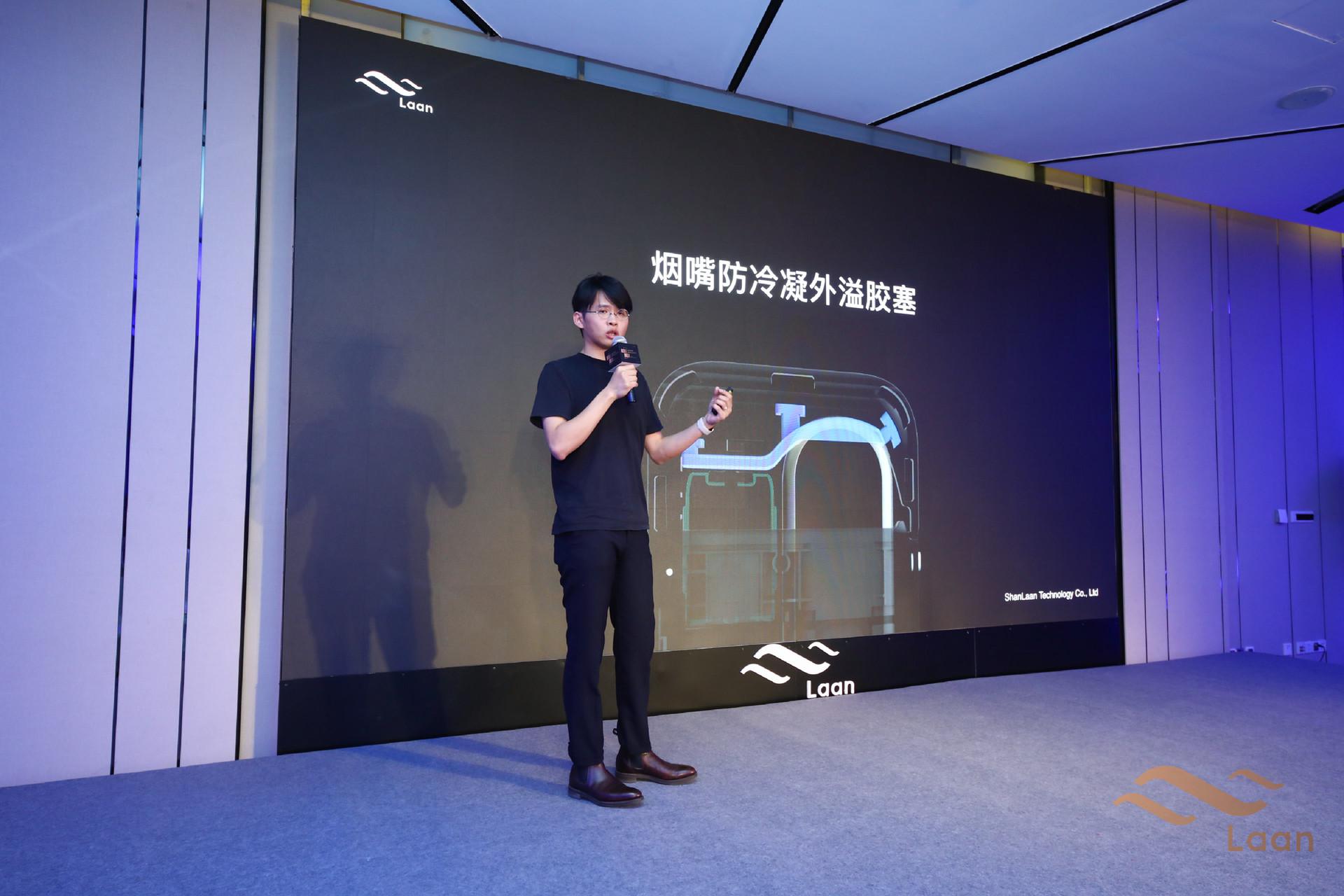 应健中最新博客，科技、生活与社会的交融交汇点