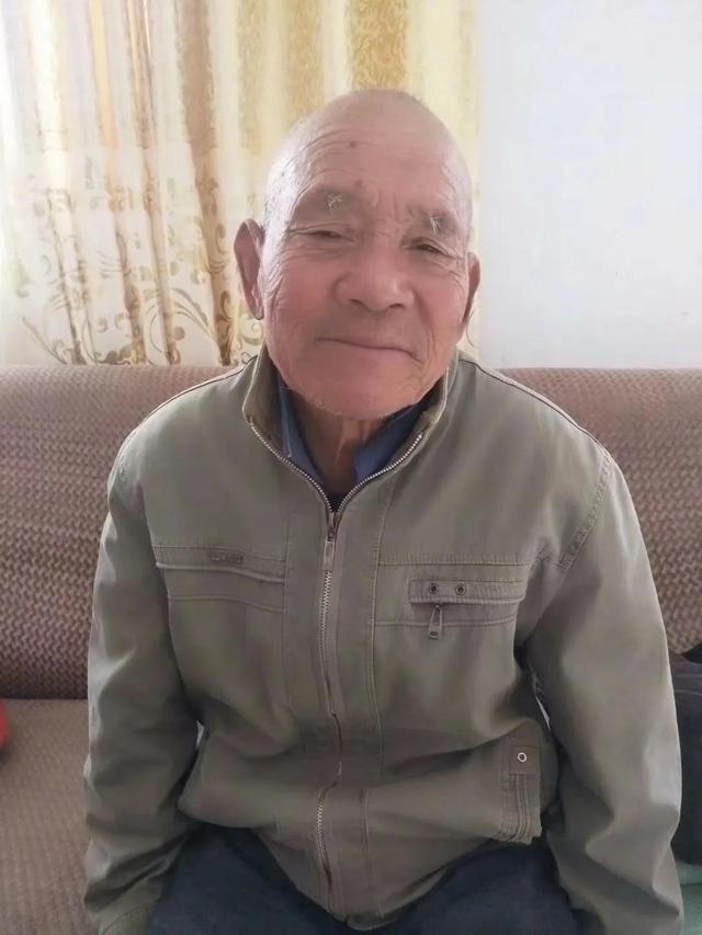 恋老花甲最新列表2，高科技产品介绍概览